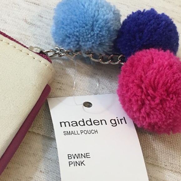 Madden Girl It’s Wine O’clock Cosmetic Case - Picture 3 of 4